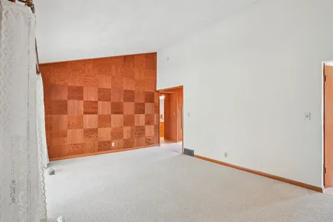 1322 Jersey Lane Waterloo IA 50701