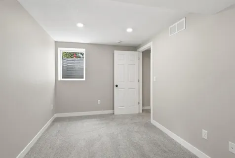 1931 Belle Avenue Cedar Falls IA 50613