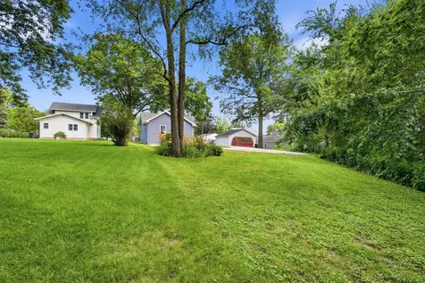 1931 Belle Avenue Cedar Falls IA 50613