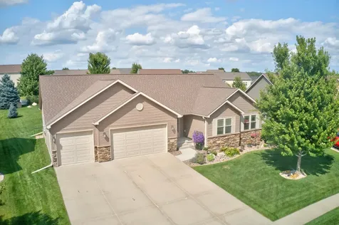2803 Pendleton Drive Cedar Falls IA 50613
