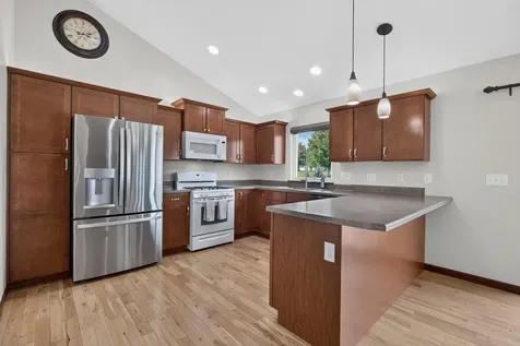 2803 Pendleton Drive Cedar Falls IA 50613