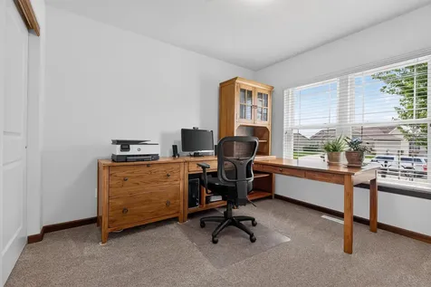 2803 Pendleton Drive Cedar Falls IA 50613