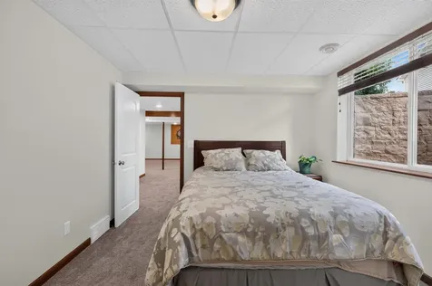 2803 Pendleton Drive Cedar Falls IA 50613