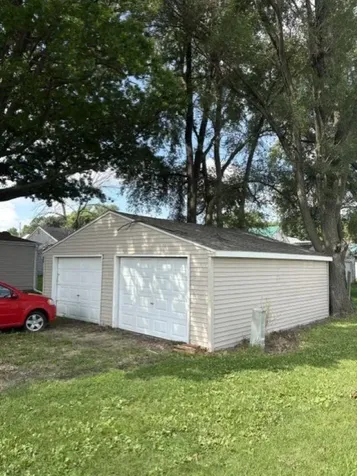 320 Ohio Street Waterloo IA 50702