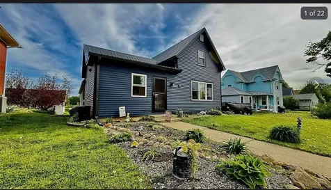 210 Johnston Street Gladbrook IA 50635