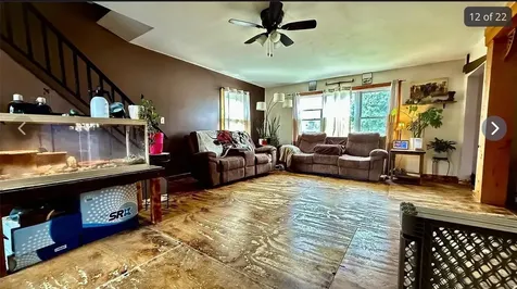210 Johnston Street Gladbrook IA 50635