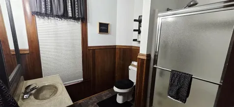 1862 Timber Avenue Charles City IA 50616