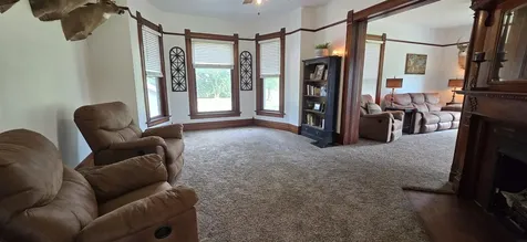 1862 Timber Avenue Charles City IA 50616
