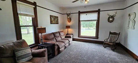 1862 Timber Avenue Charles City IA 50616