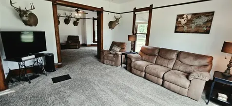 1862 Timber Avenue Charles City IA 50616