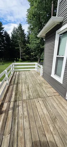 1862 Timber Avenue Charles City IA 50616