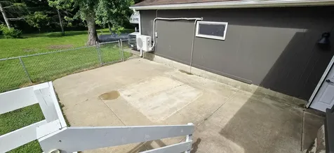 1862 Timber Avenue Charles City IA 50616