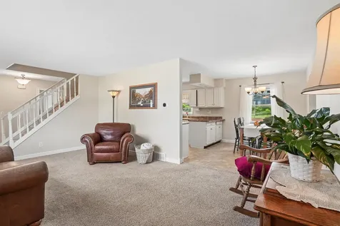 1535 Maxine Avenue Waterloo IA 50701