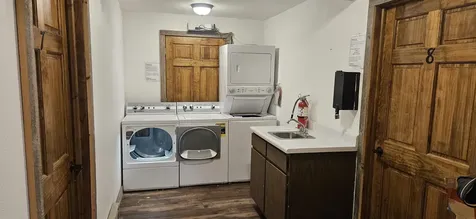 732 High Street Arlington IA 50606