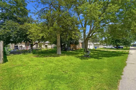 1619 Wakonda Drive Waterloo IA 50703