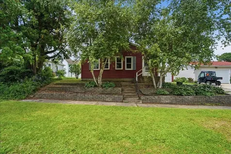 1518 11th Street Eldora IA 50627
