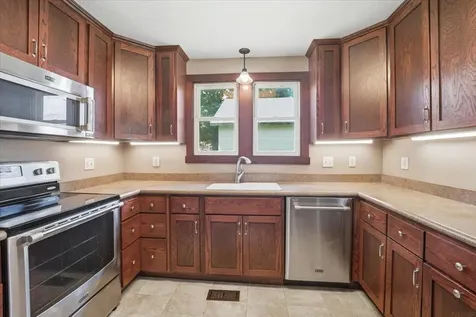 1518 11th Street Eldora IA 50627