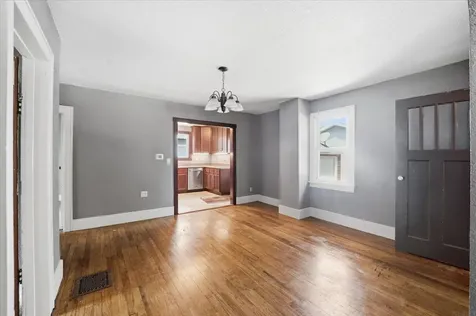 1518 11th Street Eldora IA 50627