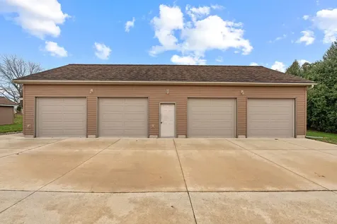 101 E 13th Street Sumner IA 50674