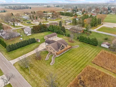 101 E 13th Street Sumner IA 50674