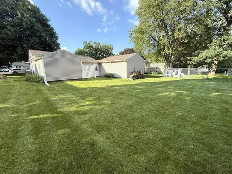 1309 SW 2nd Avenue Waverly IA 50677