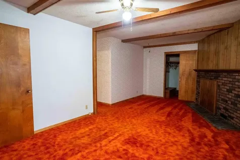 20051 O Avenue Grundy Center IA 50638