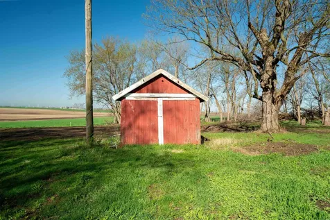 20051 O Avenue Grundy Center IA 50638