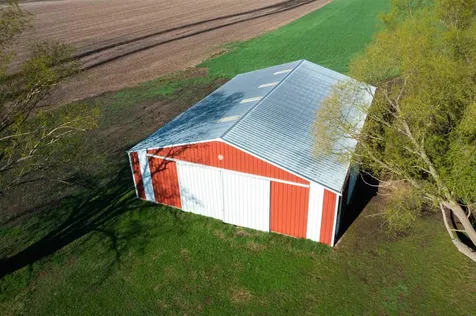 20051 O Avenue Grundy Center IA 50638