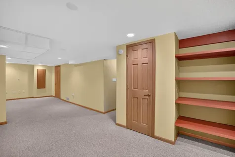 115 Carolina Avenue Waterloo IA 50701