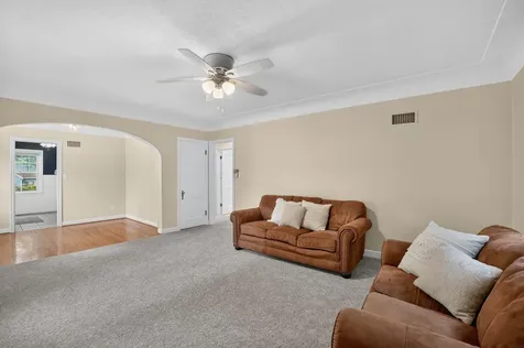 115 Carolina Avenue Waterloo IA 50701