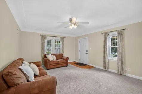 115 Carolina Avenue Waterloo IA 50701