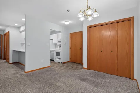 4125 Autumn Ridge Road Cedar Falls IA 50613