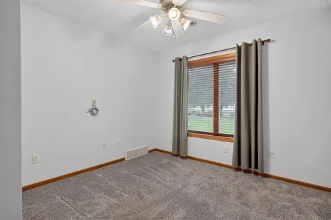 4125 Autumn Ridge Road Cedar Falls IA 50613