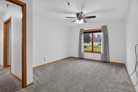 4125 Autumn Ridge Road Cedar Falls IA 50613