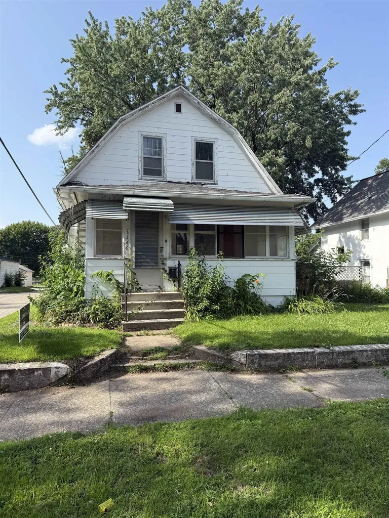 1146 Kern Street Waterloo IA 50703