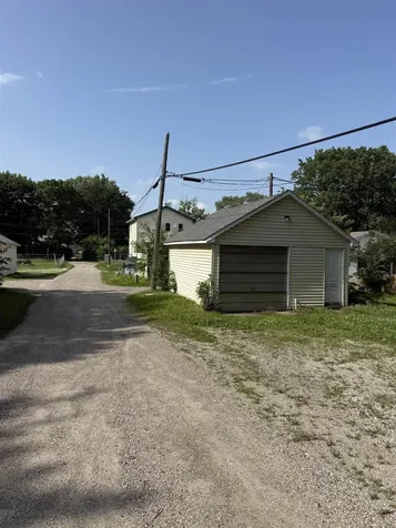 1146 Kern Street Waterloo IA 50703