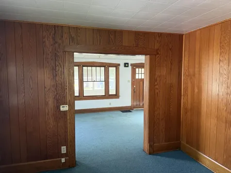 1146 Kern Street Waterloo IA 50703