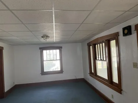 1146 Kern Street Waterloo IA 50703