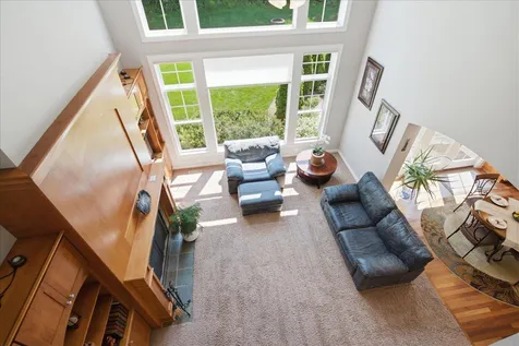 1119 Lakeview Drive Cedar Falls IA 50613