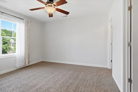 1119 Lakeview Drive Cedar Falls IA 50613