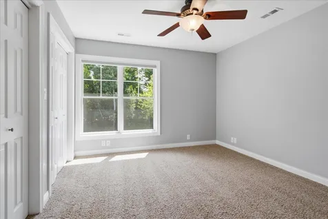 1119 Lakeview Drive Cedar Falls IA 50613