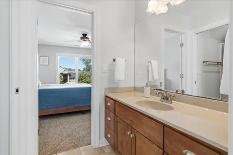 1119 Lakeview Drive Cedar Falls IA 50613