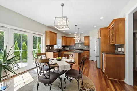 1119 Lakeview Drive Cedar Falls IA 50613