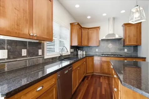 1119 Lakeview Drive Cedar Falls IA 50613