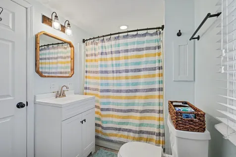 808 5th Avenue NE Independence IA 50644