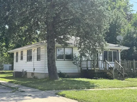 200 16th Avenue Charles City IA 50616