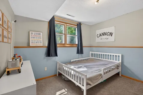 208 NW 23rd Street Waverly IA 50677