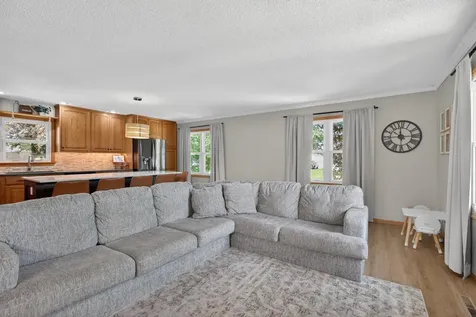208 NW 23rd Street Waverly IA 50677