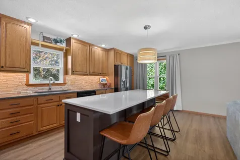 208 NW 23rd Street Waverly IA 50677