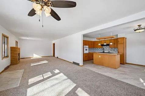 1300 SW 4th Avenue Waverly IA 50677
